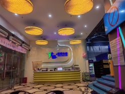 -反弹蹦床公园·亲子乐园·团建·派对(尚品奥莱店)