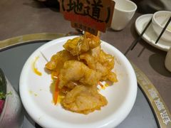 -锅飘飘·东北铁锅炖(雨花客厅店)