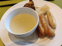 -筠咖啡西餐厅(上海国展宝龙丽筠酒店)