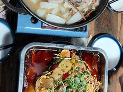 -万州烤鱼江湖菜(圣地阳光店)