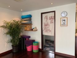 -Yvon yoga 瑜伽·精准体态管理中心