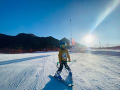 -荣盛康旅野三坡滑雪场
