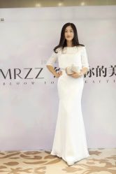 -Eling伊林彩妆·化妆培训(河西奥体店)