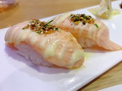 火炙三文鱼寿司-小句号日本料理(江宁万达店)