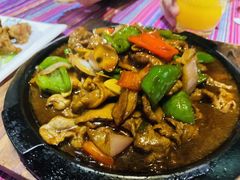 -香巴拉云南餐厅(华莱坞店)