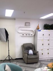 -米娜护肤造型