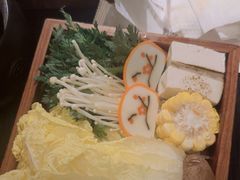 -花潮料理艺食馆(成都万象城店)