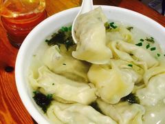 -周素珍湖州大馄饨(直戒坛寺巷店)