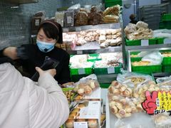 零售区-闻酥园(水碾河路店)