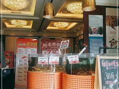 -万龙洲海鲜(大兴绿地缤纷城店)