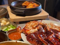 -草家酱蟹炭火烤肉店(珲春南路一店)