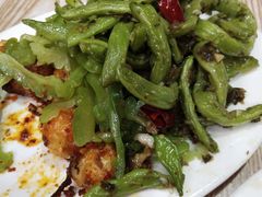 -雷祖芳老妈蹄花店