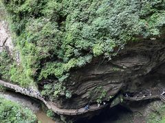 -龙水峡地缝景区
