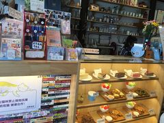 -猫的天空之城概念书店(杭州南宋御街店)