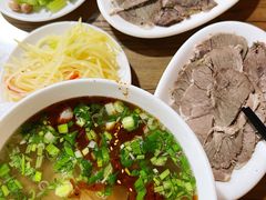 -陇上全荟兰州传统牛肉面(延吉路店)