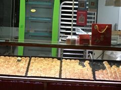 面包甜点陈列柜-陈大帅黄桥烧饼(桃园路店)