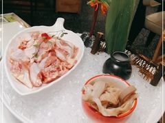 -洪氏嗨捞·猪肚鸡火锅(阳光天地店)
