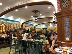 大堂-清真·玛丽亚新疆菜主题餐厅(浙江中路店)
