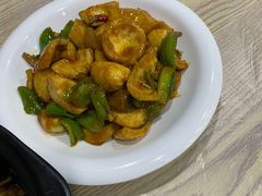 -江城燕子大排档(江汉路步行街店)