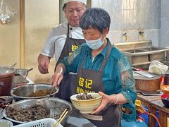 -铭记嘎洒生态鳝鱼(迎春街店)