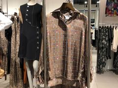 -Max Mara(燕莎奥特莱斯店)