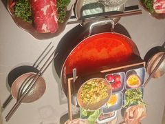 -楠小云·云南鲜牛野生菌自助火锅(九眼桥店)