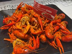 -靓虾二哥长沙地标小龙虾(五一广场店)