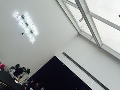 -UNI UNI(环亚凯瑟琳店)