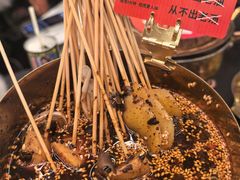 -何师烧烤Pro ·江湖川菜·小龙虾·精酿啤酒(太古里旗舰店)