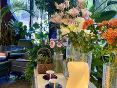 -chenity  cafe