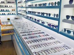 -潘多拉眼镜·蔡司依视路明月(潘家园店)