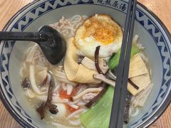 -蒙自源米线大王(信利城市广场店)