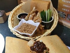 -鲁菜根·泰安菜(万达店)