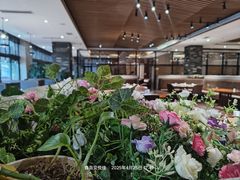 -郑庄脂渣海鲜楼(九水路店)