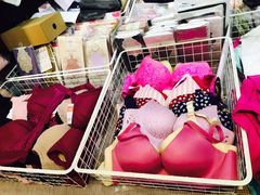 -荔秀服饰文化街区