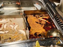 -海底捞火锅鲜切牛肉主题店(长寿路店)
