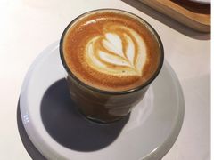 左翼拿铁-sugarman espresso素饮糖人高新咖啡工厂
