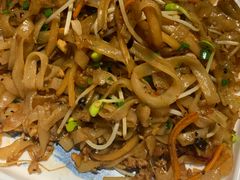 -蚝美人·生蚝海鲜烧烤(茶花园店)