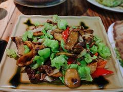 炒牛肝菌-缘生态云南菜·野生菌庭院餐厅(华侨城店)