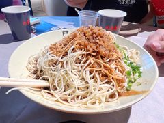 凉面-巴厘龙虾·榜首油焖大虾(音乐学院·沿江酒馆店)