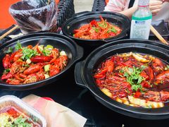 -何师烧烤Pro ·江湖川菜·小龙虾·精酿(太古里旗舰店)