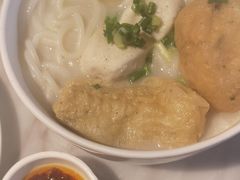 自制鱼四宝米线-翠華餐廳(浦东机场T1店)