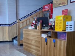 -阿婆情腊排骨火锅(金虹路店)