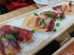 -胡须哥网红竹筒菜
