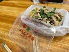 -朱记手撕鸡(八市店)