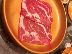 -牛YO寿喜烧·铁板烧和牛火锅自助(市府恒隆店)