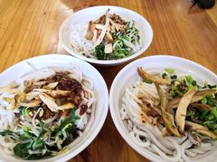 -再回首鸡肉米线(人民路一店)