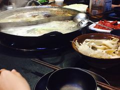 -炭火功夫烤鱼·小龙虾音乐餐吧(新风街店)