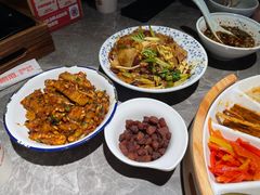 -怪噜范·老贵阳街头名小吃(世纪金源旗舰店)