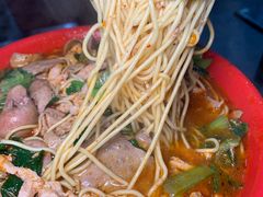 -易记皮肚面(明瓦廊店)